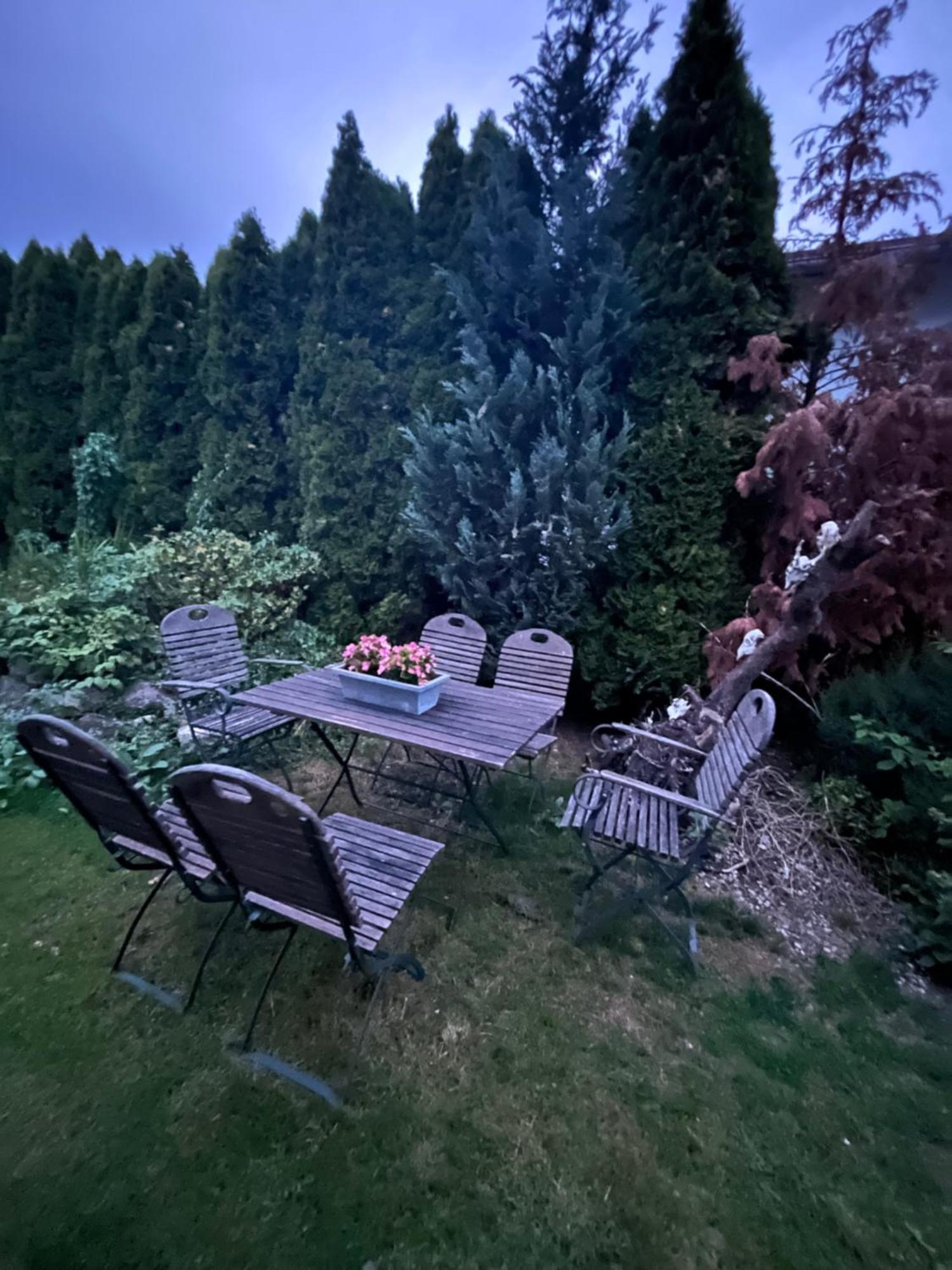 Zimmer Zum Wohlfuehlen Eching  Exterior foto